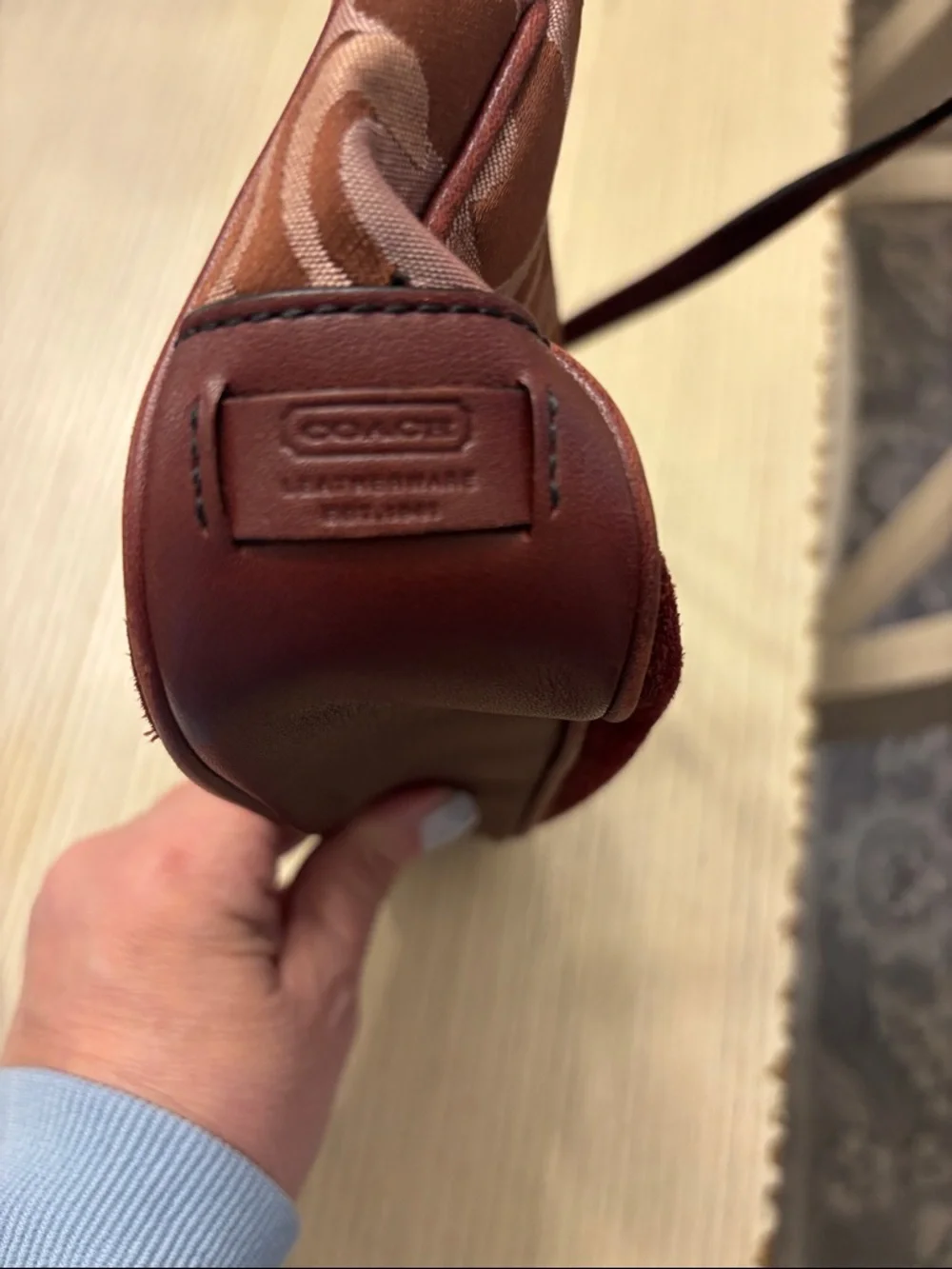 Coach Monogram purse in Burgundy and Pink - Picture 3 of 9